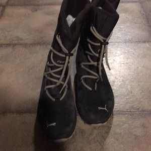 puma suede winter boots woman’s size 7